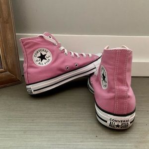 Brand New Pink Converse